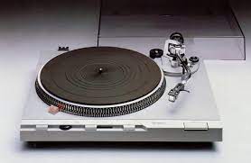 Naald Technics SL-D3 platenspeler - Tonar 757