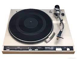 Snaar Technics SL-230 Platenspeler