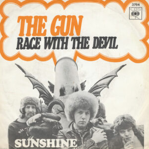 Single - The Gun - Race With The Devil