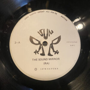 Lp - Sun Ra And His Arkestra - Sound Mirror (algemene neutrale hoes)