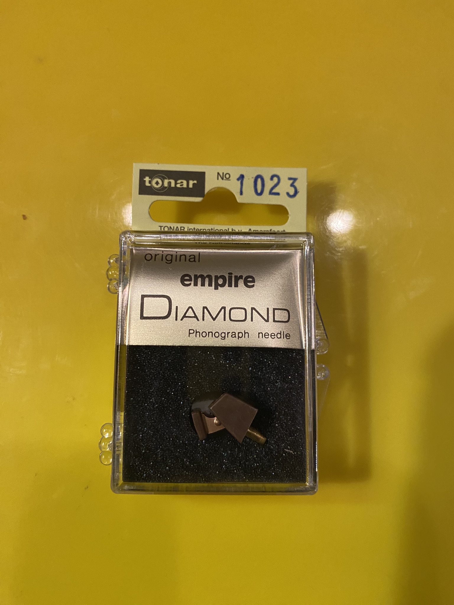 Naald Empire  S-999 X – Tonar 1023